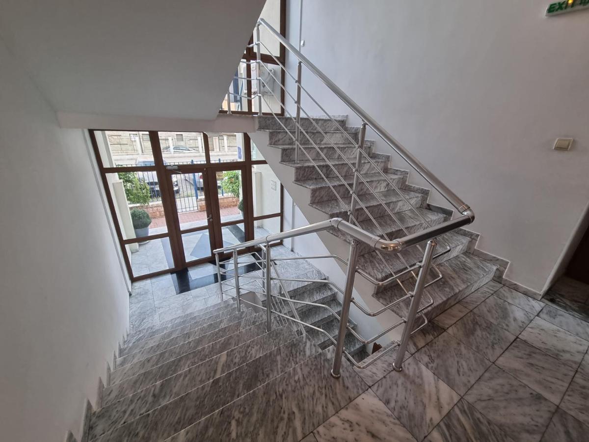 Studio Apartment With Balcony 300M From Beach Sunny Beach Exterior foto