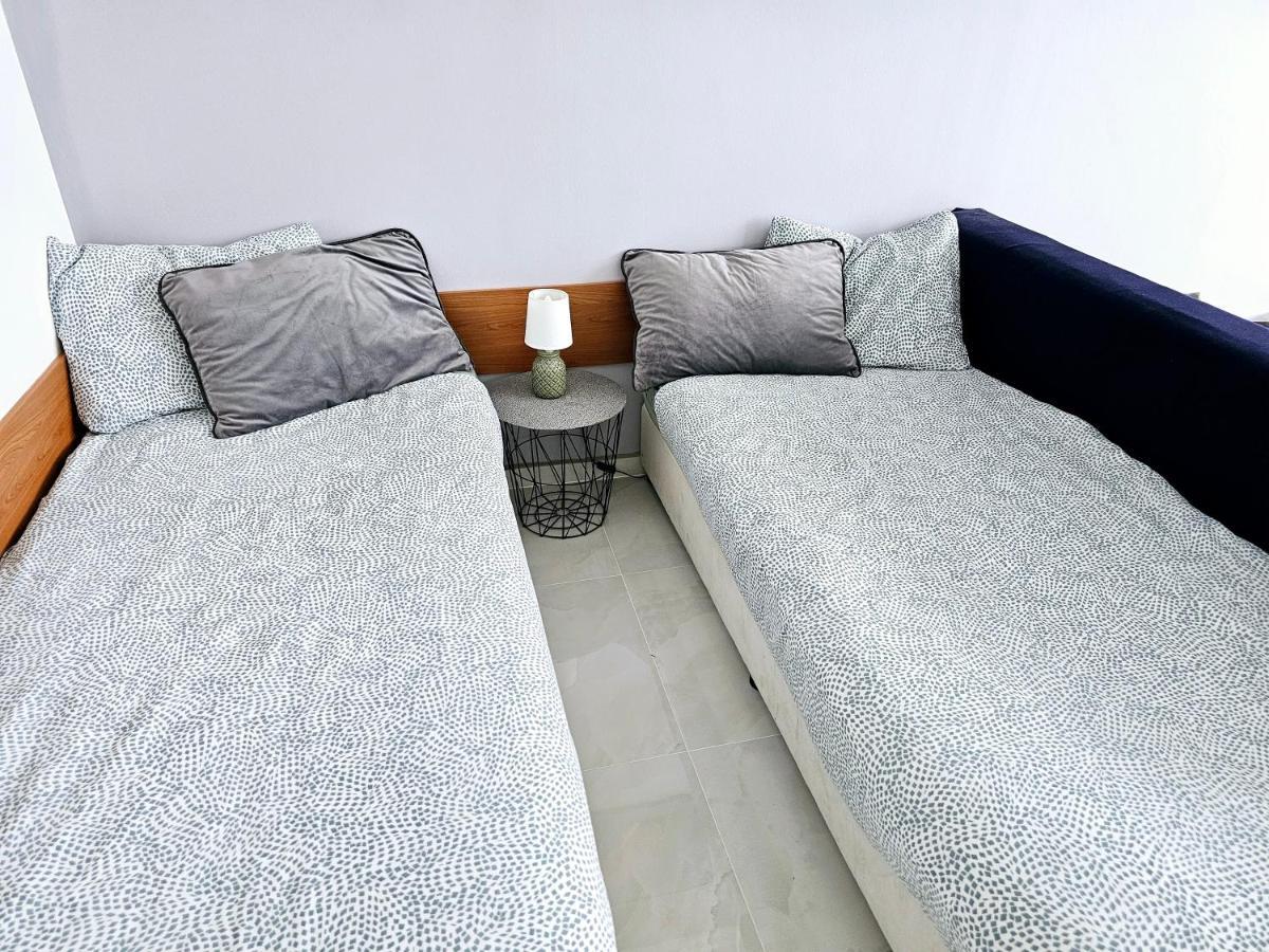 Studio Apartment With Balcony 300M From Beach Sunny Beach Exterior foto